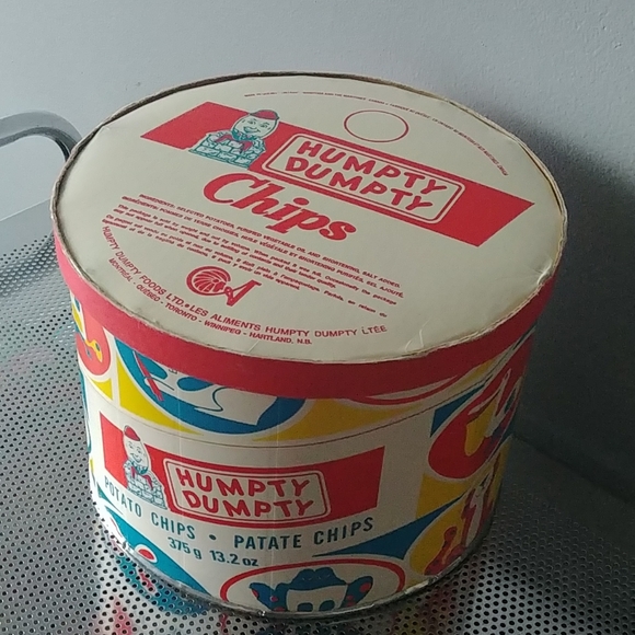 Vintage Humpty Dumpty chip container - Picture 2 of 5
